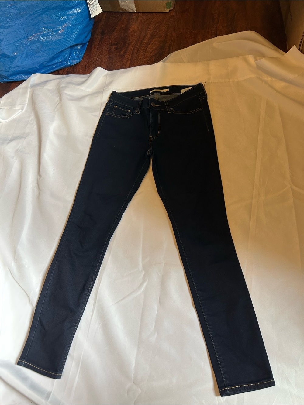 Levi's  Skinny Jeans with Contrast Stitching